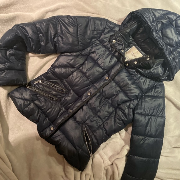 🎀🧥ZARA TRAFALUC PATENT PUFFER JACKET 🧥🎀 - Picture 3 of 9